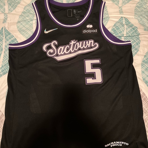 Nike Other - DeAaron Fox Sacramento Kings jersey